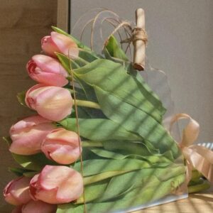 flower arrangement protector. Custom made bouquet protector for wedding flower arrangements.